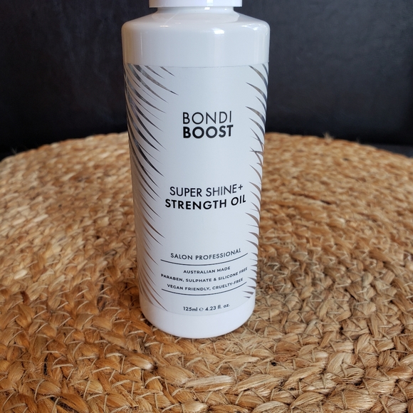 Bondi Boost Super Shine + Strength Oil - Picture 3 of 7